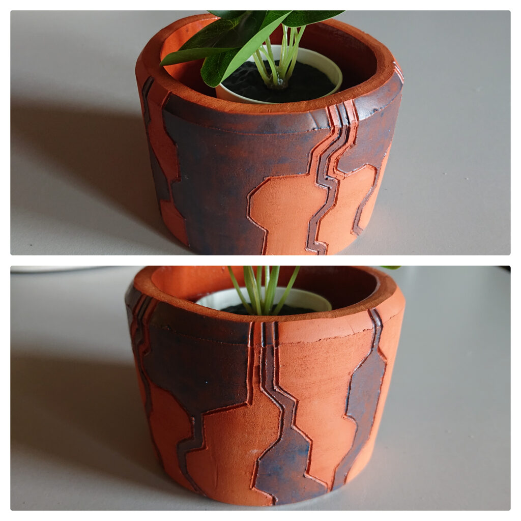 Red "futuristic" potter